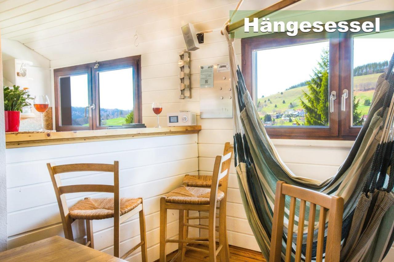 Wohlfuehl-Ferienwohnung 80 Qm, 8 Personen, Aussicht & Heimkino Todtnau Eksteriør bilde