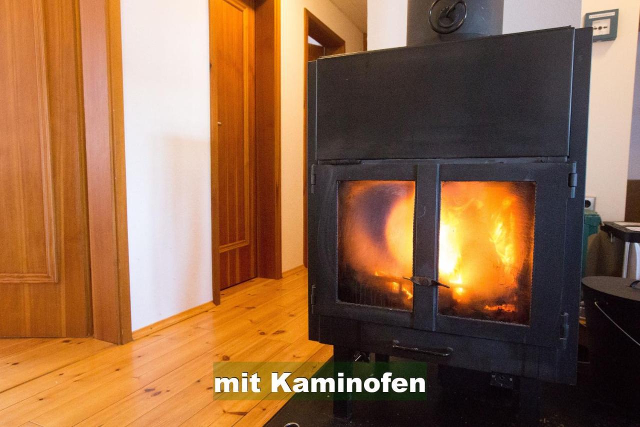 Wohlfuehl-Ferienwohnung 80 Qm, 8 Personen, Aussicht & Heimkino Todtnau Eksteriør bilde
